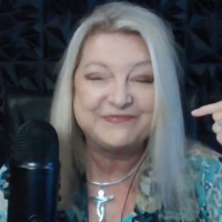 Mission Evolution Radio Show with Gwilda Wiyaka Interviews - JILL JACKSON - Manifesting 3D