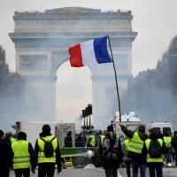 Ep. 14: On the Yellow Vest Protests  10 Years after the Financial Crisis