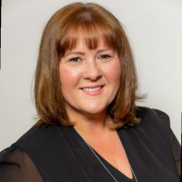 Episode 100 / Catherine Titherington / Head of Brands / Eagle Eye / AI Advertising and Sampling