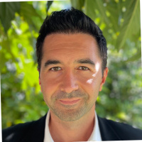Episode 252 / Emre Acikel / Bayer / Global Head Data Driven Marketing