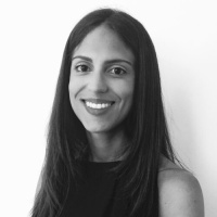 Episode 97 / Lululemon / Carolina Ferreira Lopes / Product Manager / Connecting Customers Online to Offline