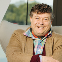 Episode 117 /Ogilvy UK / Rory Sutherland / Vice Chairman / The Social Norming of Video Calling