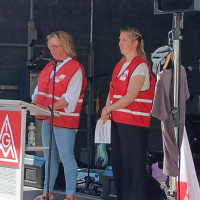 20250501 DGB Kundgebung Sindelfingen Rede GEW Stefanie Fritz und Alessa Hornung