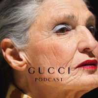 Federica Salto intervista Benedetta Barzini: il racconto di una vita esplora il rapporto conflittuale con le immagini.