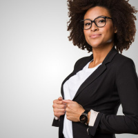 Pourquoi les femmes très intellectuelles, indépendantes et entreprenantes ont du mal avec les hommes ?