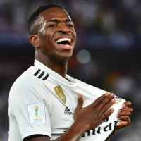 Vinicius, no dejes de ser adolescente. 