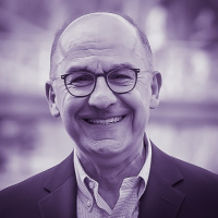 S4E4 Why Podcasting is Perfect for Leaders - Cyrus Hoseyni