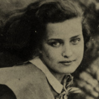 למען שלוש שורות בהיסטוריה - יומנה של יוסטינה