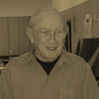 פותחים דף עם הסופר נתן שחם