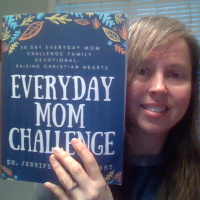 Chapter 2 Read Aloud: 30 Day Everyday Mom Challenge Family Devotional - Activities for Your Family!