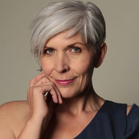 From Burnout to Bold: How GenX Women Can Reinvent Themselves w/Tina Coleman