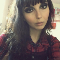 PEG Interviews UK Singer Songwriter Regina Fae