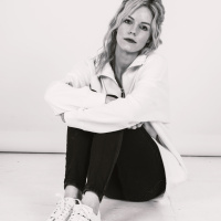 PEG interviews UK Urban Artist EFFY LOWAN