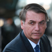 Declarações de Bolsonaro sobre morte de miliciano mostra desconforto e desgaste político da família