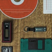 Internet Apps - Where the apps store Data.