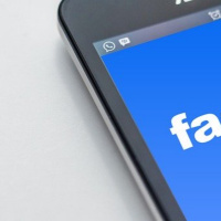 Application Data Models – Facebook