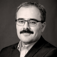 “We moeten minderheden niet opleggen hoe ze moeten praten.”