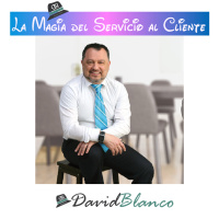 #72. Entrevista a Cris Urzúa y mi Nuevo Podcast La MAGIA del SERVICIO al CLIENTE