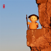 Dead log and stubborn stone 枯木顽石