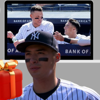 ANTHONY VOLPE DA UN GRAND SLAM CON LOS YANKEES Y AARON JUDGE LO CELEBRA