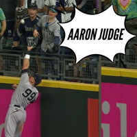 MLB: AARON JUDGE HACE LA MEJOR ATRAPADA DE LA TEMPORADA DE GRANDES LIGAS