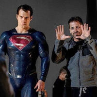 11. Marvel/Disney vs. Warner/DC... y ZACK! - con Strip Marvel y John Doe