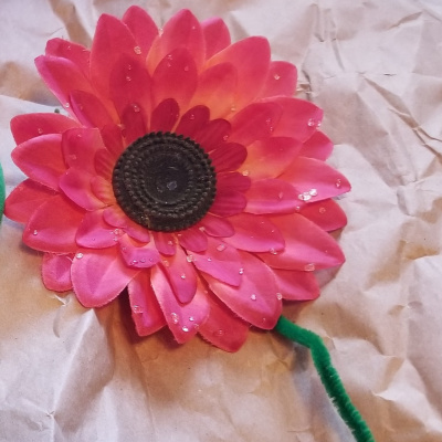 Invitations To Play - Learn - Grow!