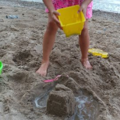 Invitations To Play - Learn - Grow!