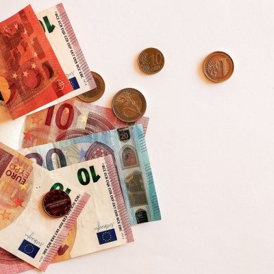 De Carona Nas Finanças