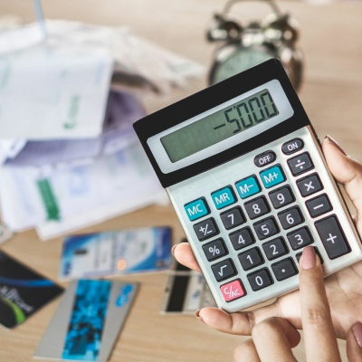 De Carona Nas Finanças