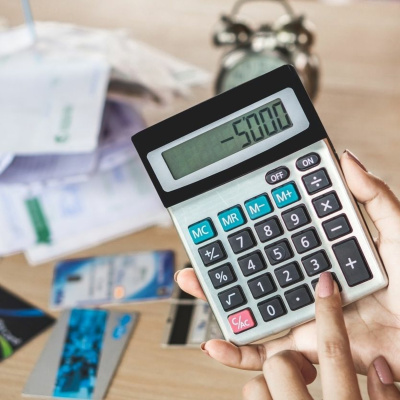 De Carona Nas Finanças