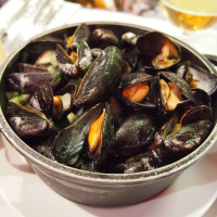 Whats right: pensioners bringin mussels back from near-extinction