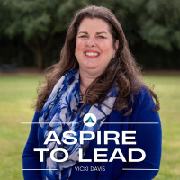 330. Elevating EdTech, AI, and Servant Leadership: Featuring Vicki Davis