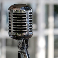 Entrevista a Monserrat Hidalgo, experta en Coaching, PNL y directora de la Universidad de la Felicidad en España