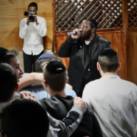 Focused Together is the Key to Intimacy - The Bnei Akiva Mechina World 