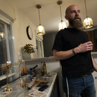 Chanukat HaBayit of Zevi Shtender - Chanukah 4th Night - Blessings 