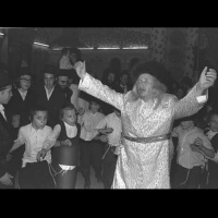 Hilchos Sefirah, Yom Hashoa, Talmidim Rebbe Akiva 