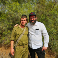 In the Merit of Defending Israel - Motzai Shabbos Jam - United Souls 