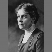 Episode 054 - Alice Hamilton | Industrial Toxicologist  Doctor