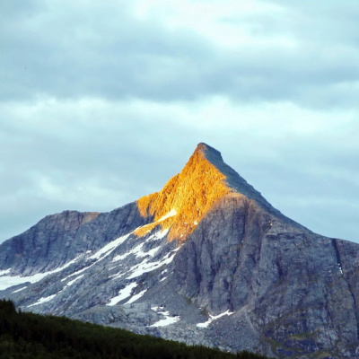 Knox United Church. Nokomis United Church.