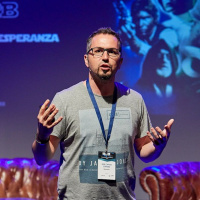 E109: Growth en negocios de suscripción con Corti de Product Hackers