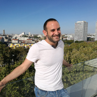 #01 - Johann Zarca : « J’ai écrit mes trois premiers romans un joint à la bouche »