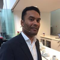 Charlon Imamdi praat over regie over je eigen carrière en bedrijf. Podcast #29 met 