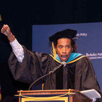 Tennessee Rep. Justin Jones to graduates: The world needs your imagination