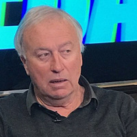 ITW en plus : OM, TAPIE, La main de VATA, La transformation de PAPIN, larrivée de BECKENBAUER… Gérard GILI se livre...