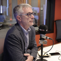 Enzo Abbagliati y la iniciativa Tuiteando en el Chile de 1988: Busca recuperar la memoria ciudadana de ese proceso e invitar a pensar los próximos 30 años de la democracia en Chile