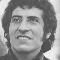 Amorós: Víctor Jara no es un afiche, ni la portada de un disco. Fue papá, esposo y compañero