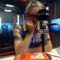 Jorge Baradit nos trae un listado selecto de libros de no-ficción recomendados para marzo