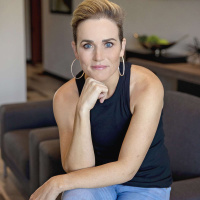 Celeste Yvonne - Running and the Myth of the Mommy Wine Culture