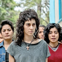 Críticas de las cinta La diosa del asfalto y Souvenir